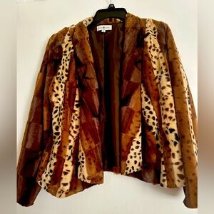 NWOT leopard print short jacket. Cute ! Soft. Sz Med